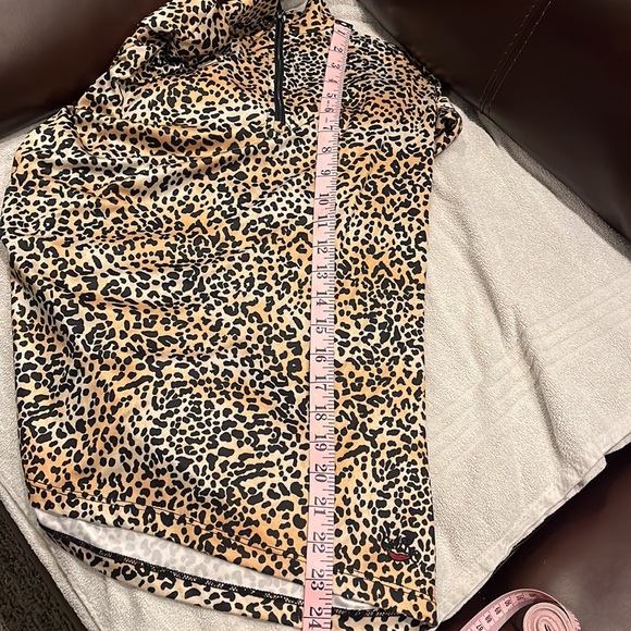 Hot Chillys Women’s Cheetah Print Quarter  Zip Top size medium - Picture 11 of 12